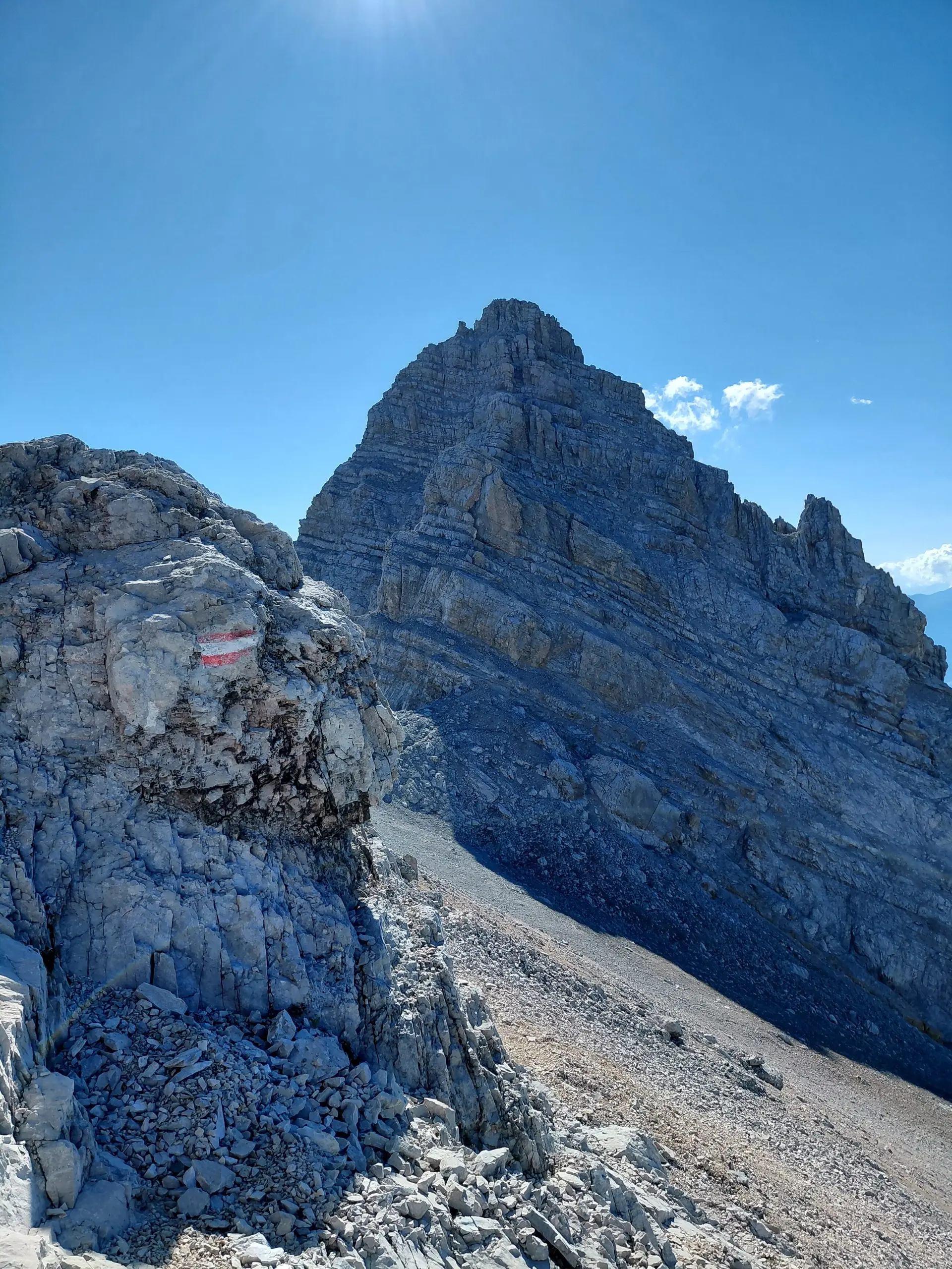 Blick auf den großen Bettelwurf – ein großer, beeindruckender Steinhaufen | © Maximilian Hofmann