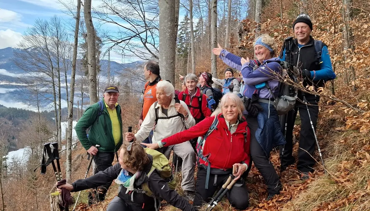 Aufstieg auf kleinem Pfad | © Sabine Kresta