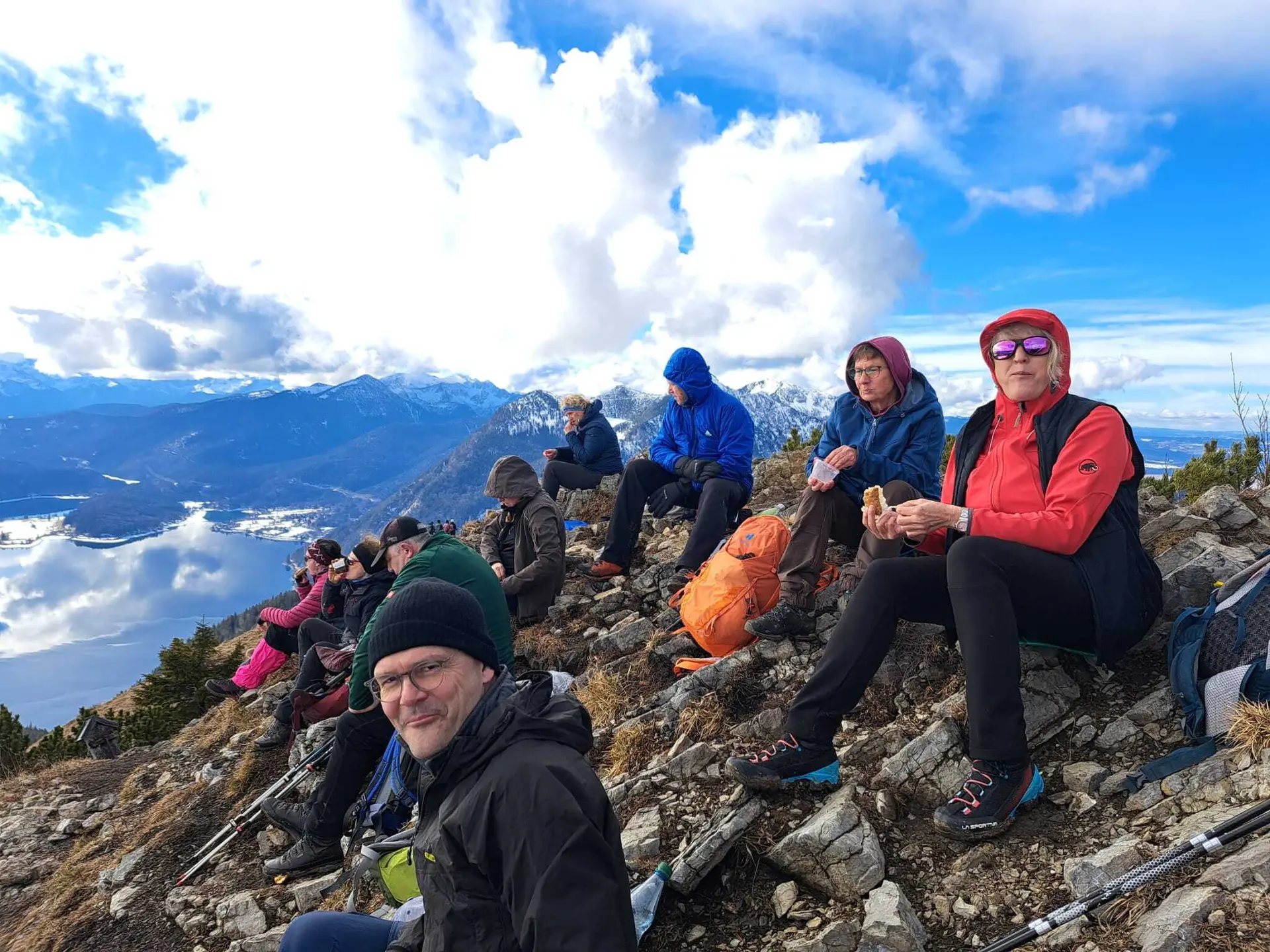 Brotzeit am Gipfel | © Sabine Kresta